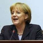 Меркель против того, чтобы отменить санкции против России